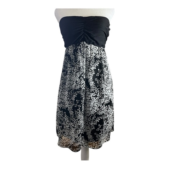 Express Med Strapless Dress Empire Waist Black White Summer Beach Sundress - Picture 1 of 10